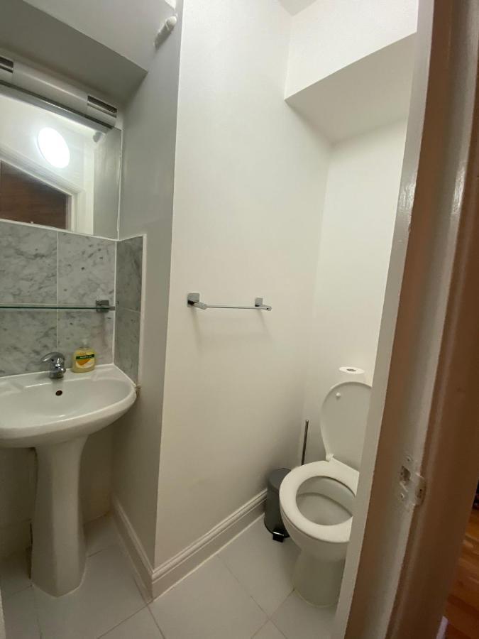 F1-Basement Studio Fits 3 Near Paddington Apartment ลอนดอน ภายนอก รูปภาพ